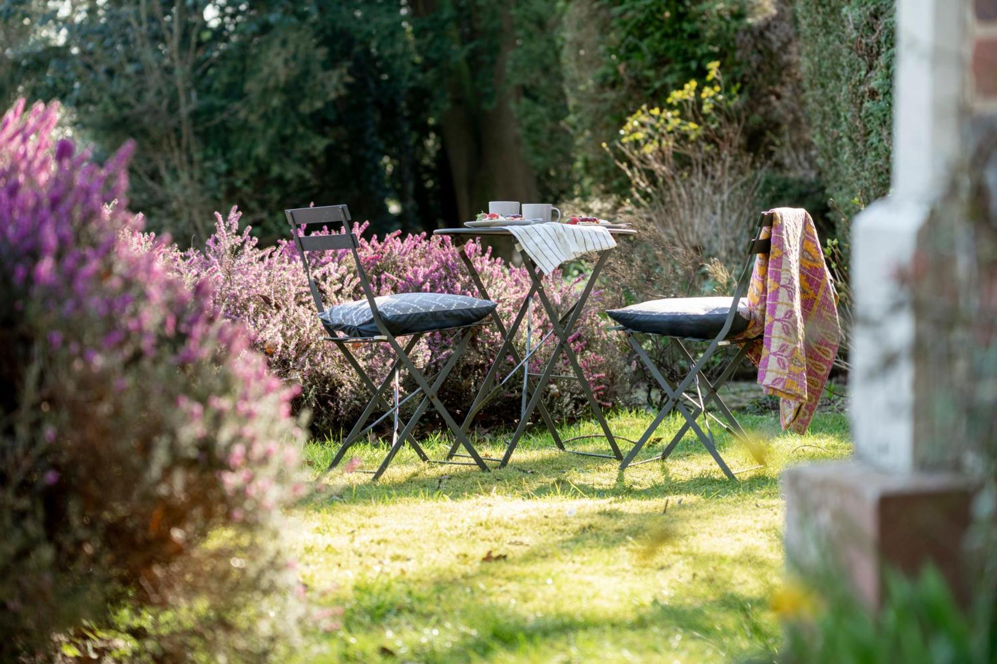 Old Mill Lodge By Huluki Sussex Stays Hurstpierpoint Dış mekan fotoğraf